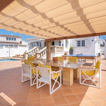 אלאיור Villa Ingrid מראה חיצוני תמונה