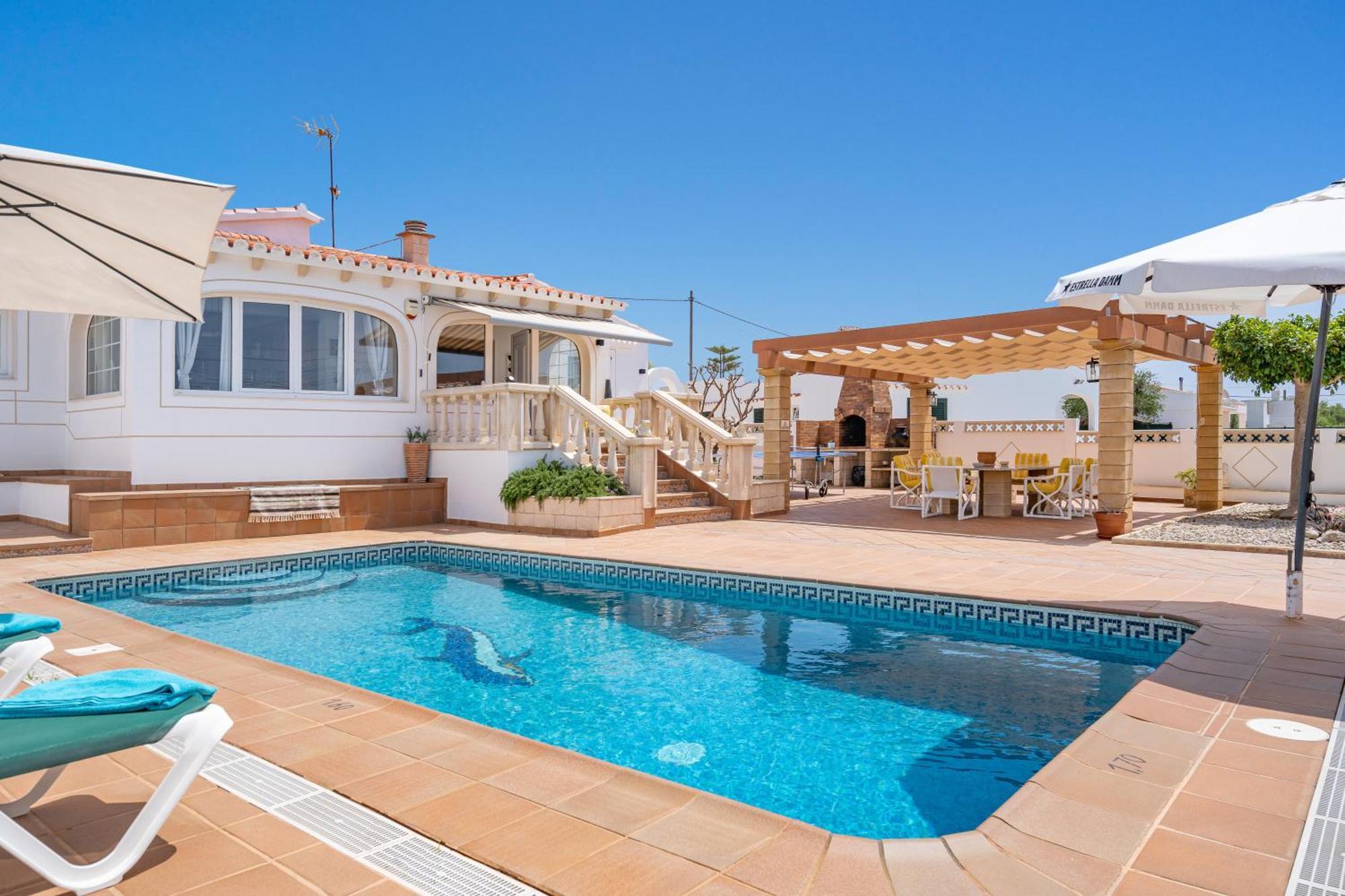אלאיור Villa Ingrid מראה חיצוני תמונה