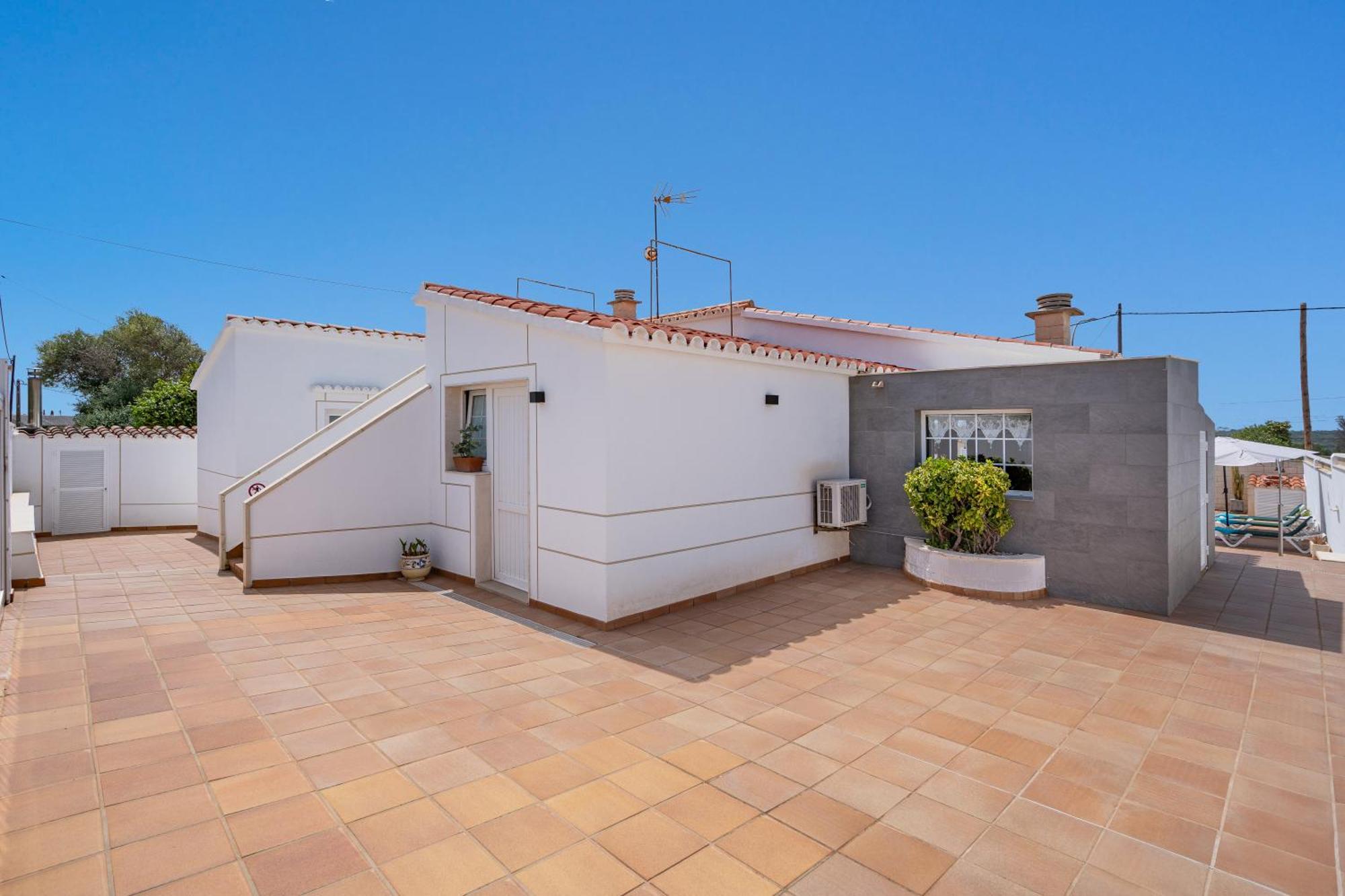 אלאיור Villa Ingrid מראה חיצוני תמונה